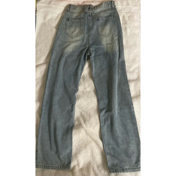 MICAS Cut Out Straight Leg Jeans - Picture 3 of 4